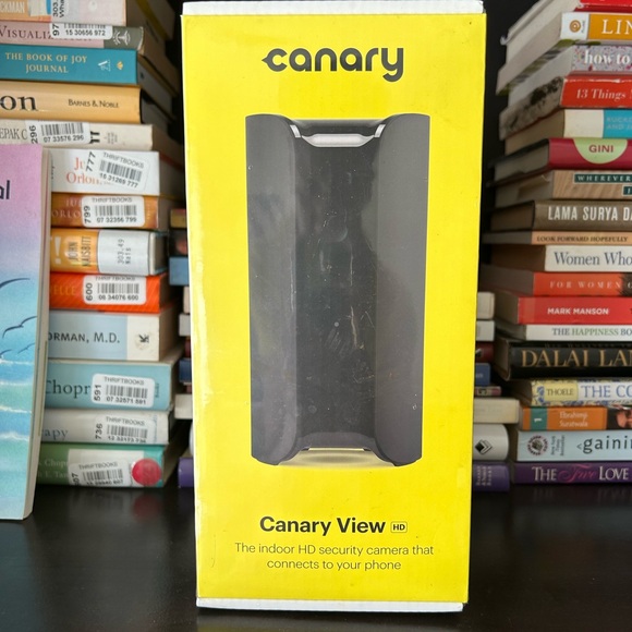 Canary View Indoor HD Security Camera - Picture 3 of 10